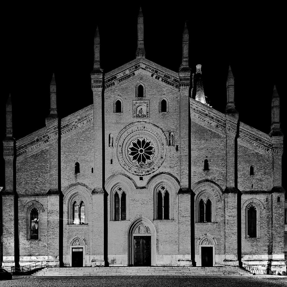 Piazza del Carmine Pavia
